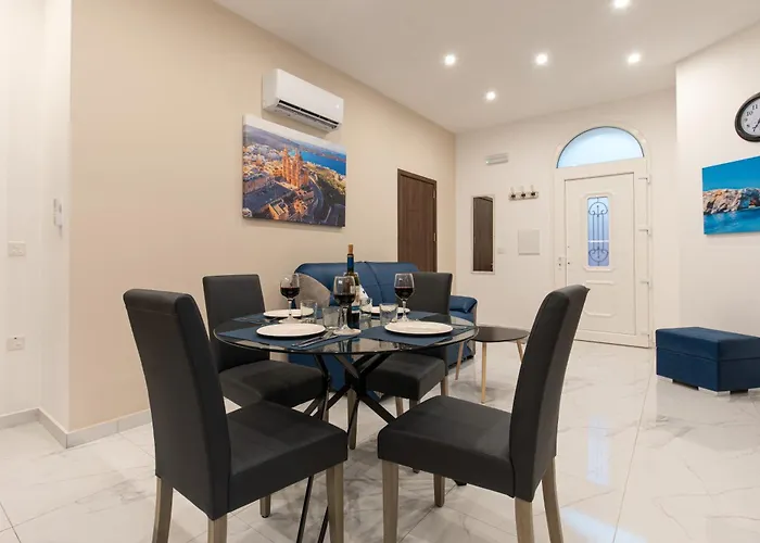 Aloha - Village 2 Bedroom In *