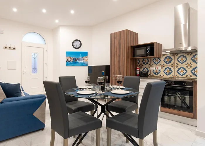 Aloha - Village 2 Bedroom In *